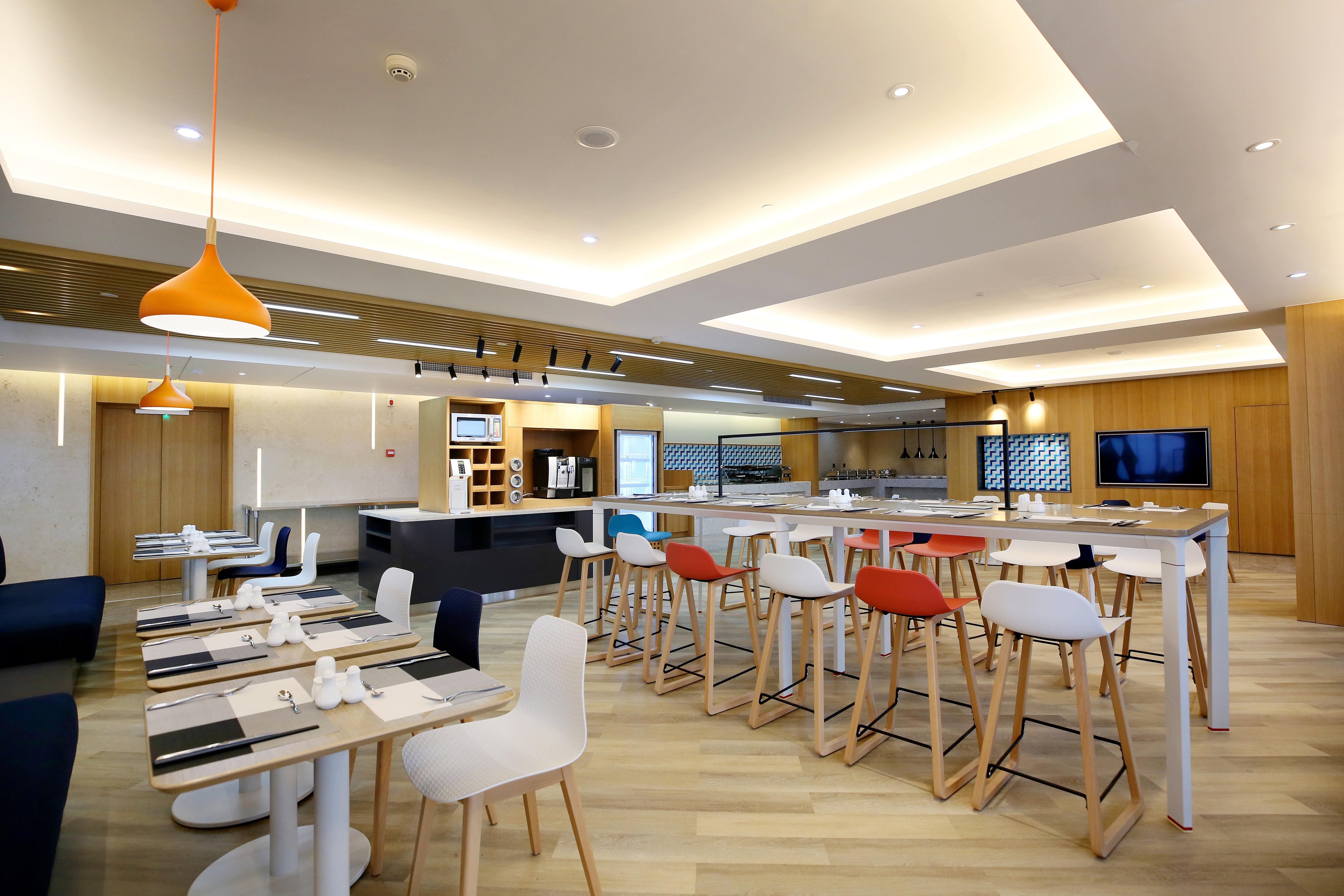 Holiday Inn Express Chengdu North Railway Station By Ihg - Near Panda Base, Near Chunxi Road Exterior foto