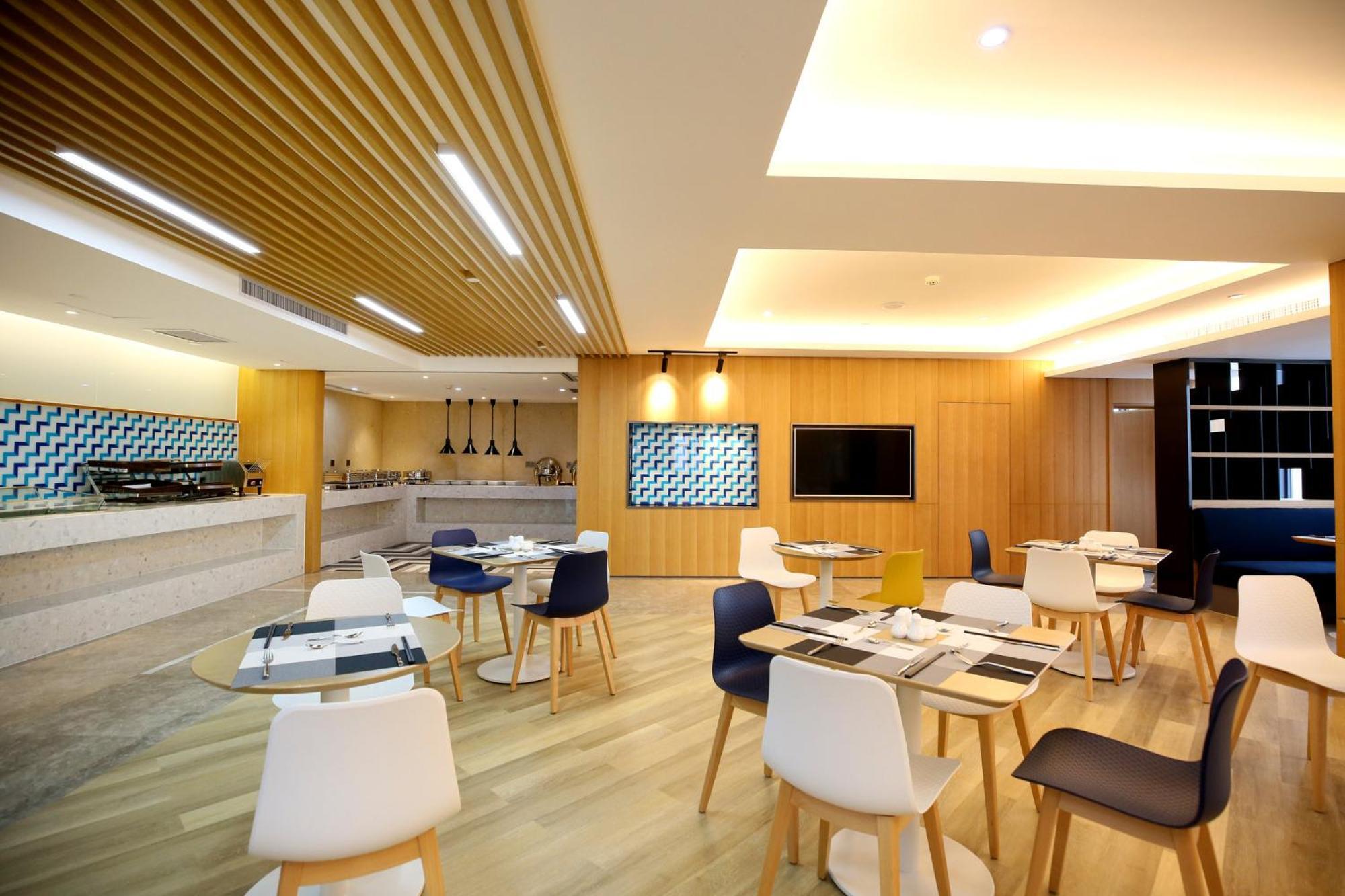 Holiday Inn Express Chengdu North Railway Station By Ihg - Near Panda Base, Near Chunxi Road Exterior foto